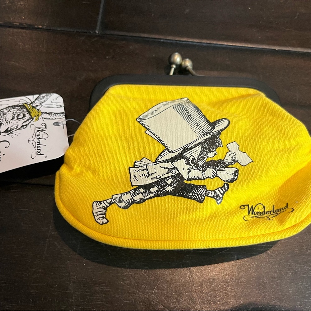 WONDERLAND Yellow Coin Pouch
